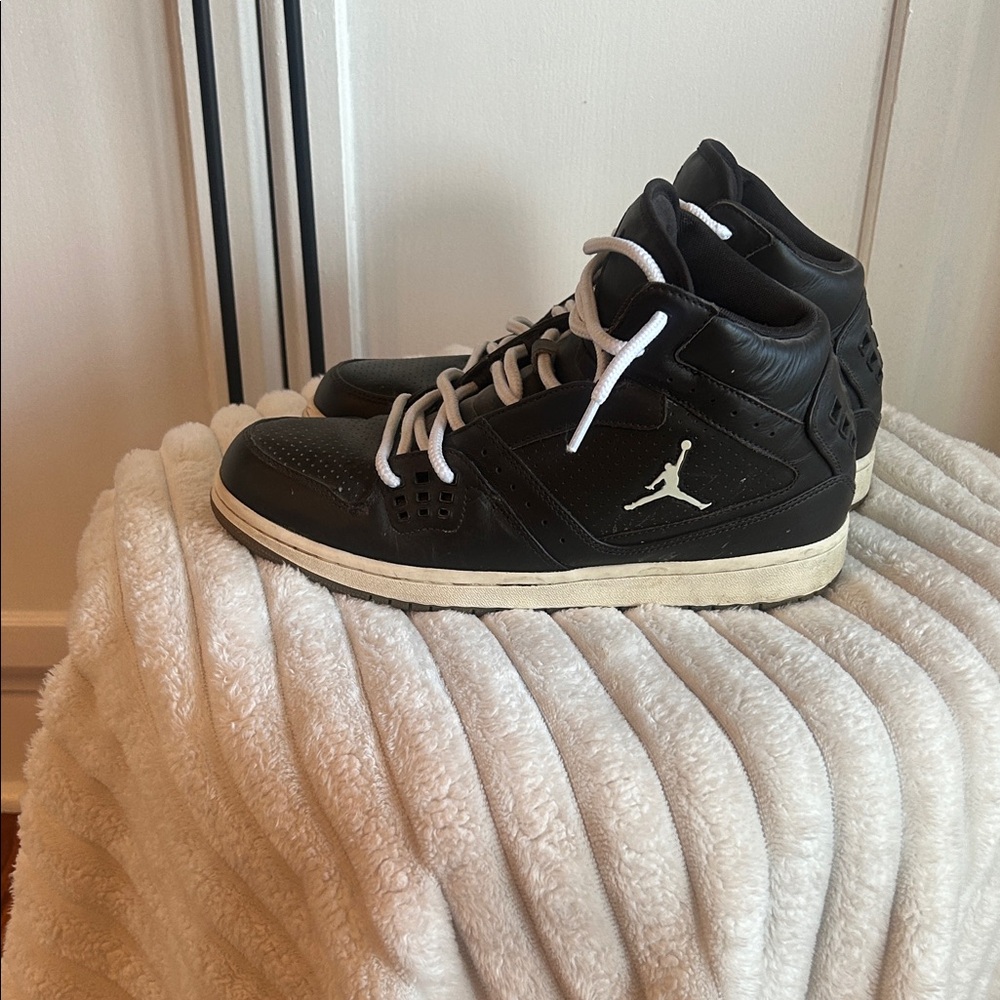 Air Jordan 1 Flight Retro High Top Sneakers - velvet Brown